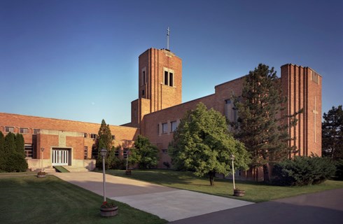 Academie Ste-Cecile International School